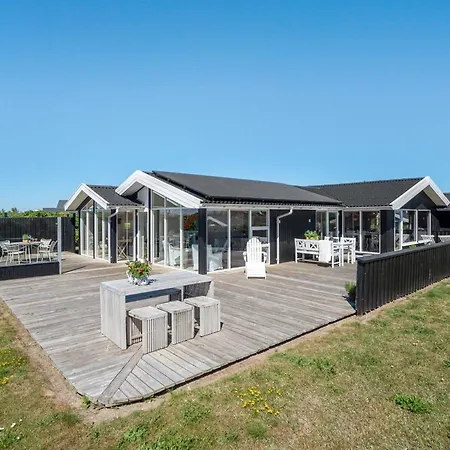 Semesterbostad Aella - 150m From The Sea By Interhome *